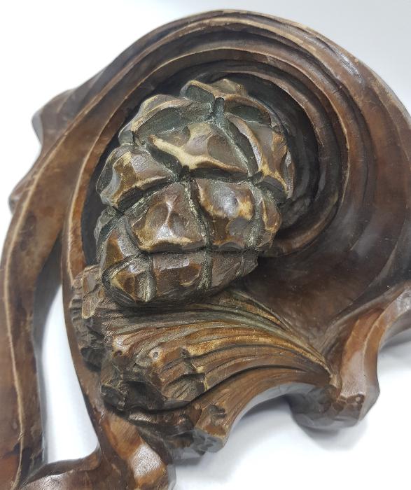 OSMANLI DÖNEMİ RUM İŞİ ÇAM KOZALAĞI DESENLİ AHŞAP İKONALIK