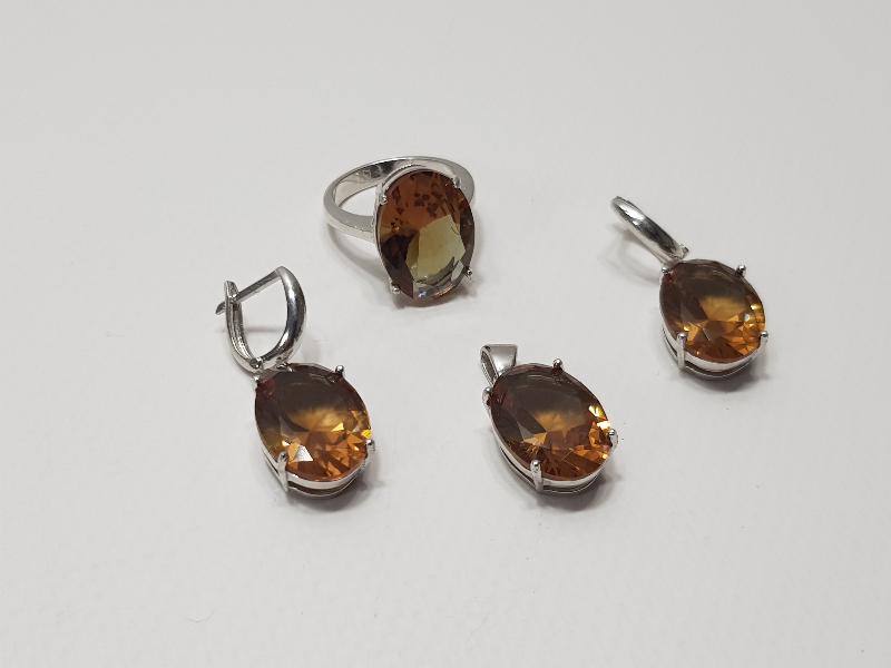 ZULTANİT TAŞLI GÜMÜŞ TAKI SETİ