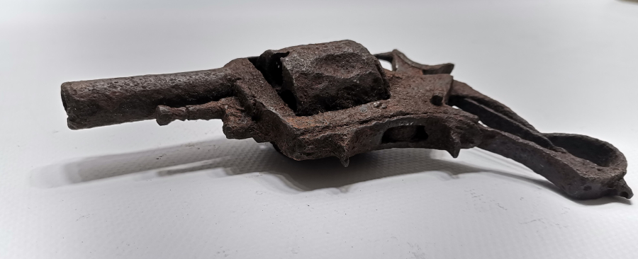 1. DÜNYA SAVAŞI DÖNEMİ DEKORATİF OSMANLI SUBAY TABANCASI