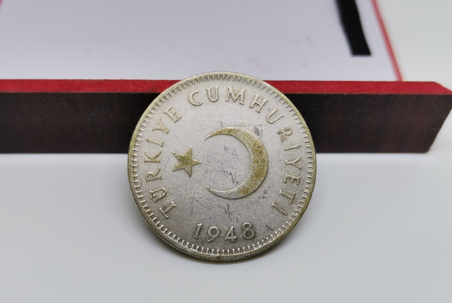 1948 YILI GÜMÜŞ 1 LİRA - TÜRKİYE CUMHURİYETİ'NİN BASILMIŞ SON GÜMÜŞ PARASI