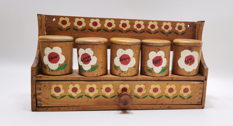 AHŞAP ÜZERİ EL BOYAMA ANTİKA BAHARATLIK