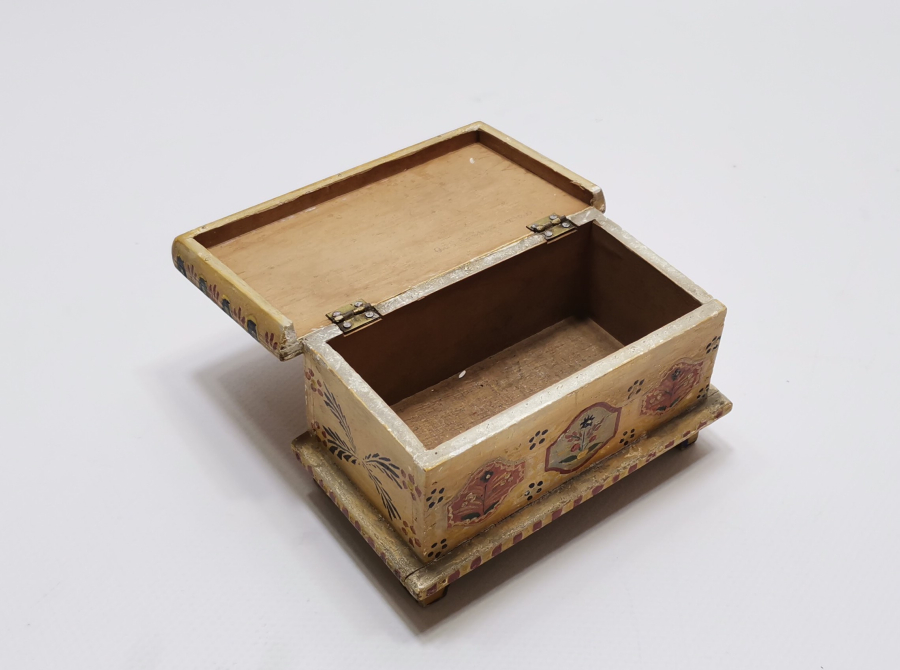 AHŞAP ÜZERİ EL BOYAMA İŞÇİLİKLİ ÇOK NADİR KAHVE KUTUSU