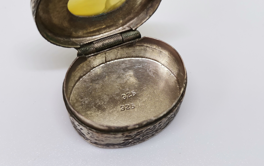 AKİK ÜZERİ YAZILI ANTİKA GÜMÜŞ KUTU