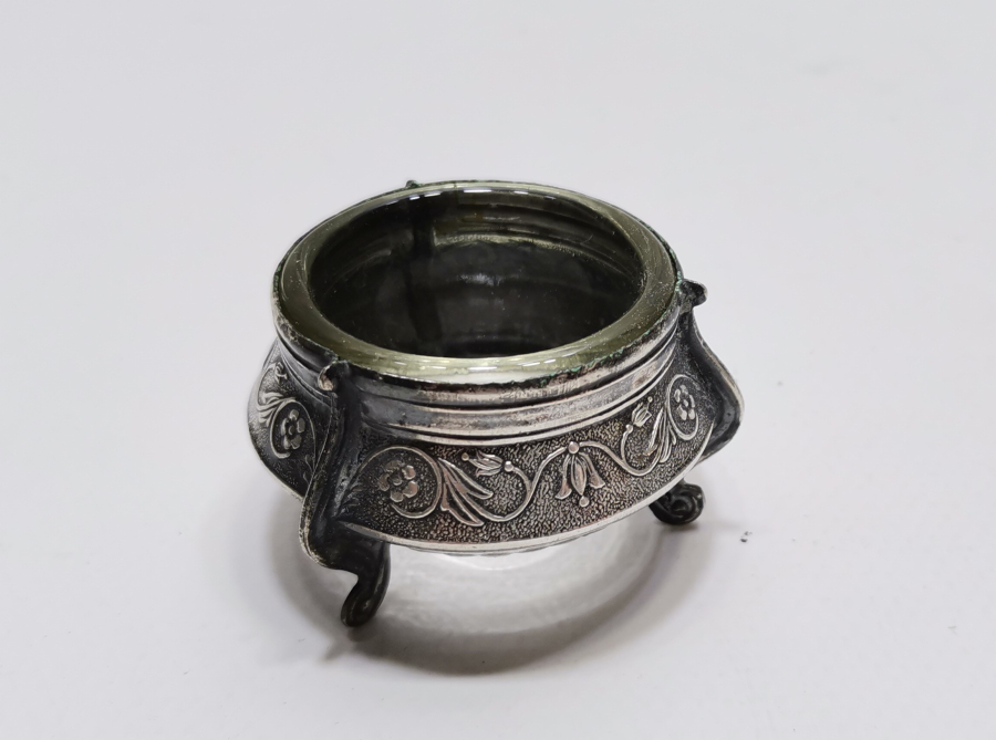 ANTİKA DAMGALI RUS HAVYARLIK