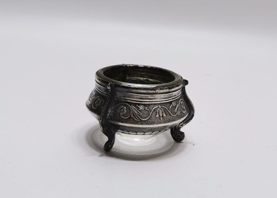 ANTİKA DAMGALI RUS HAVYARLIK