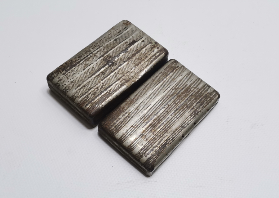 İÇİ OSMANLICA YAZILI OSMANLI DÖNEMİ ASKERİ TÜTÜN TABAKASI