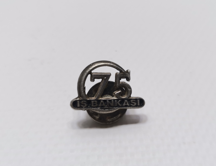 İŞ BANKASI 75. YIL ROZETİ