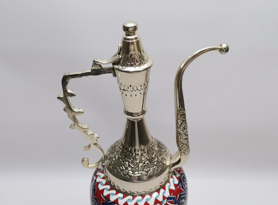 NADİR FORMDA EL BOYAMA USTA İŞİ METAL APLİKLİ KÜTAHYA İBRİK