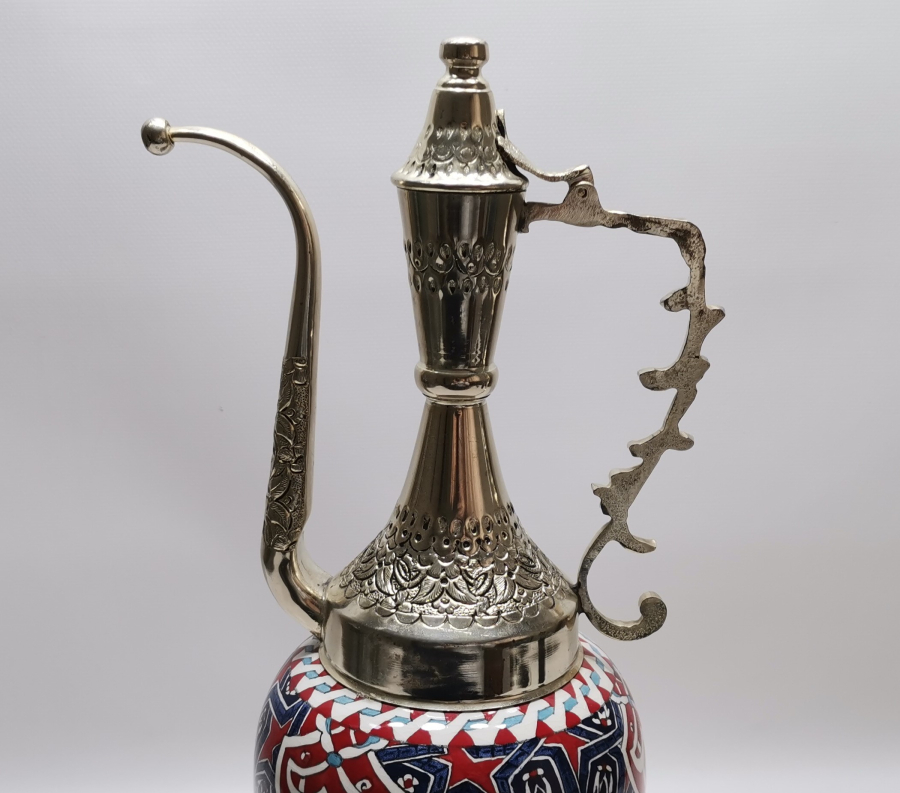 NADİR FORMDA EL BOYAMA USTA İŞİ METAL APLİKLİ KÜTAHYA İBRİK