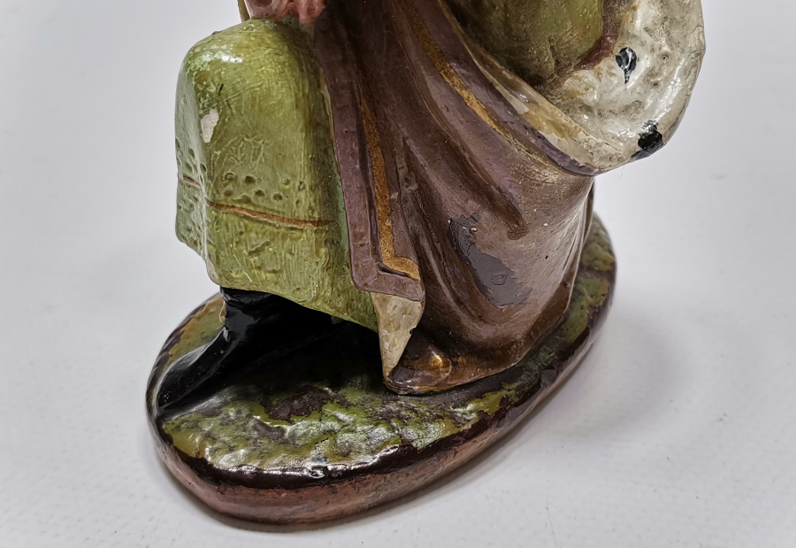 ORYANTALİST FİGÜRLÜ ANTİKA BİBLO