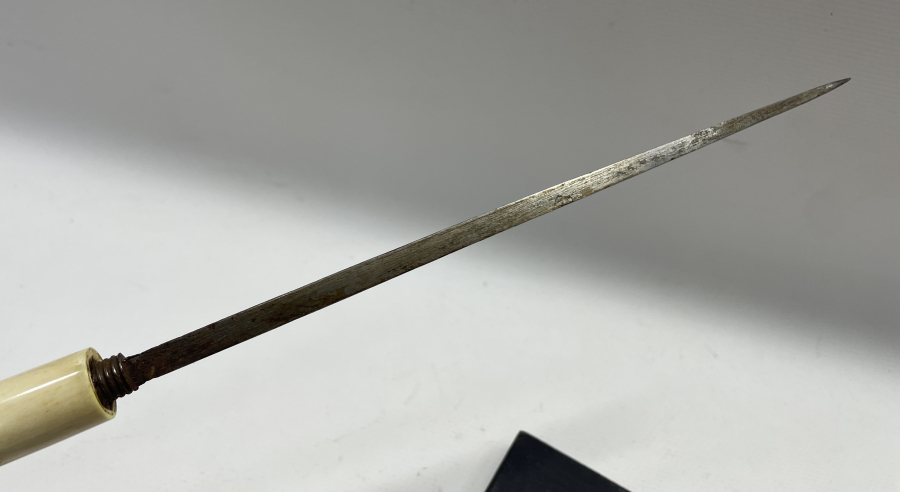 OSMANLI DÖNEMİ GİZLİ ŞİŞLİ AT KAMÇISI PARÇASI