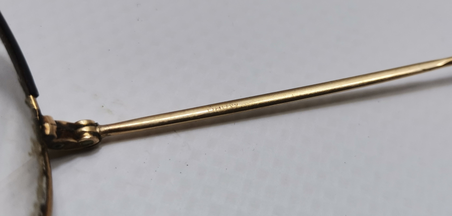 OSMANLI DÖNEMİ ORJİNAL KUTUSUNDA ALTIN KAPLAMA BAĞA TÜCCAR GÖZLÜĞÜ