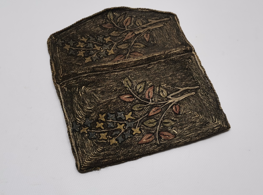 OSMANLI DÖNEMİ SUZANİ İŞÇİLİKLİ NADİR KUR'AN-I KERİM KABI