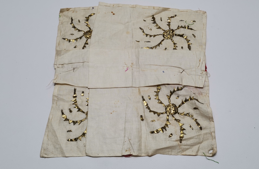 TELKIRMA İŞÇİLİKLİ ÇARK-I FELEK MOTİFLİ AÇILMAMIŞ GELİN ÇEVRESİ