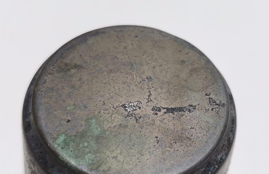 ÜZERİ KALEM İŞÇİLİKLİ ANTİKA GÜMÜŞ BARDAK