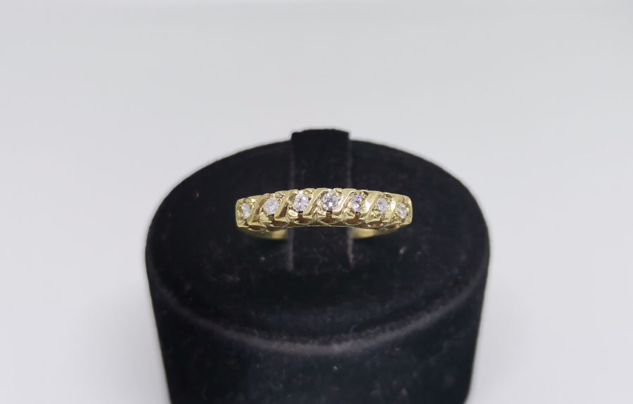 YEDİ TAŞ MODEL PIRLANTA TAŞLI YÜZÜK