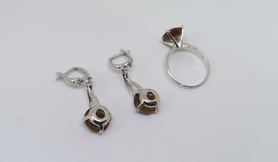 ZULTANİT TAŞLI GÜMÜŞ TAKI SETİ