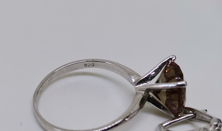 ZULTANİT TAŞLI GÜMÜŞ TAKI SETİ