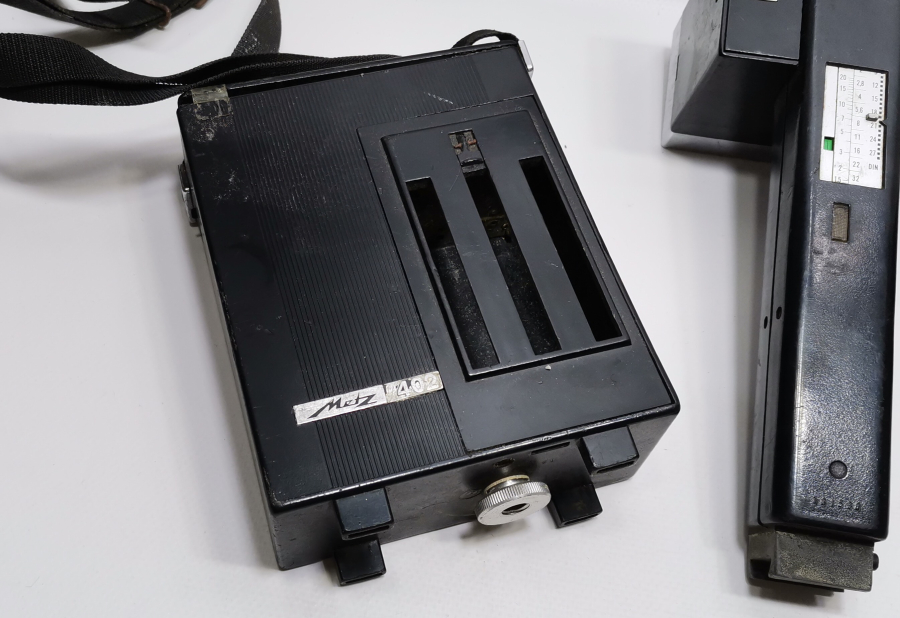 ANTİKA FOTOĞRAFÇI LOTU