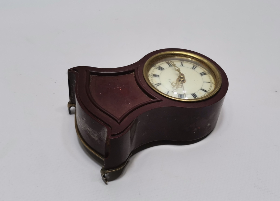 ANTİKA KURMALI ALMAN MASA SAATİ