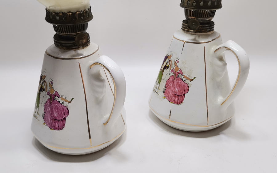 BÜYÜK BOY ANTİKA PORSELEN ÇİFT GAZ LAMBASI