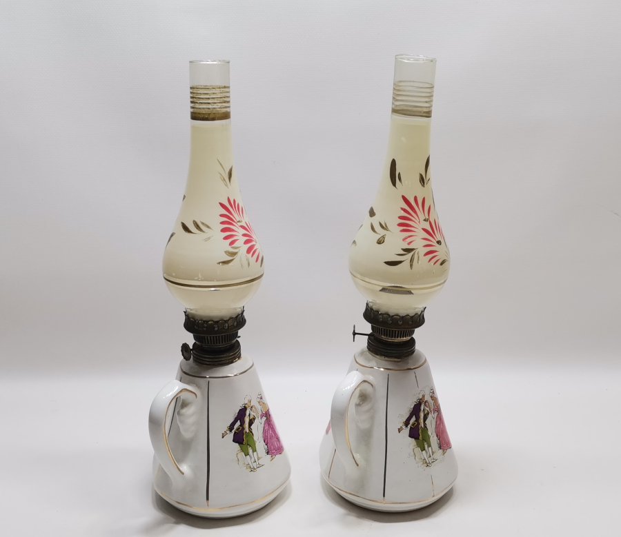 BÜYÜK BOY ANTİKA PORSELEN ÇİFT GAZ LAMBASI