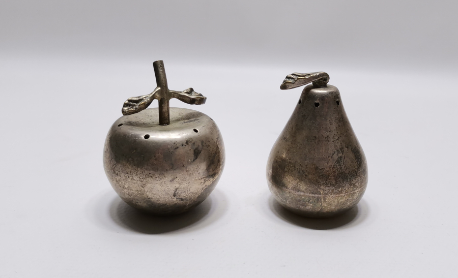 GÜMÜŞ KAPLAMA MEYVE FORMUNDA TUZLUK