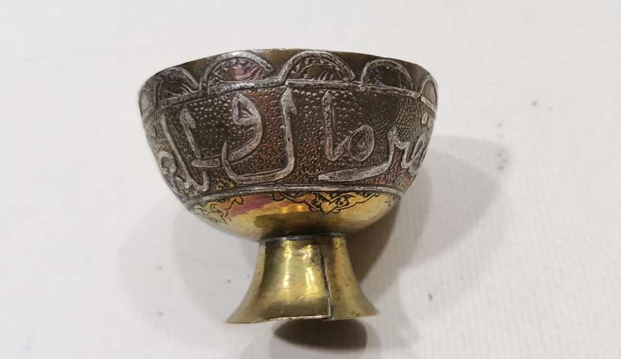 ÜZERİ AYETLERLE DEKORLU ANTİKA FİNCAN ZARFI