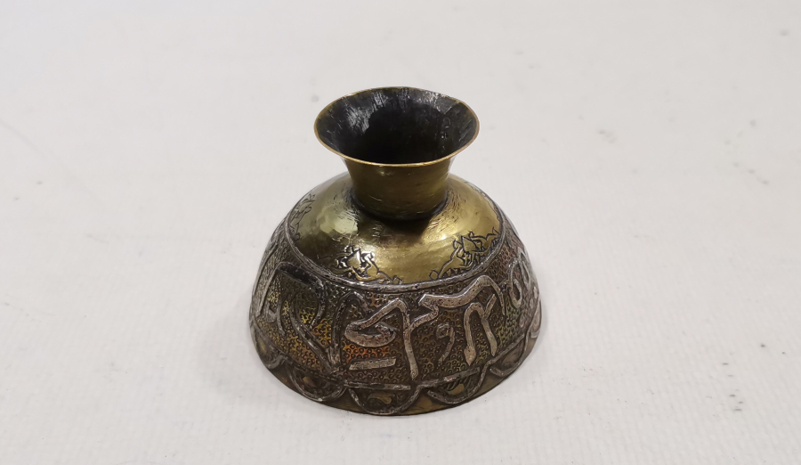 ÜZERİ AYETLERLE DEKORLU ANTİKA FİNCAN ZARFI