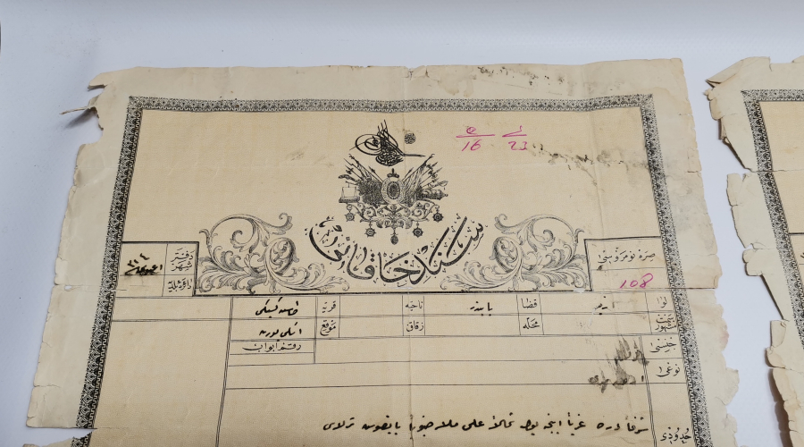 ÜZERİNDE OSMANLI DEVLET ARMASI BULUNAN 3 ADET SENED-İ HAKANİ