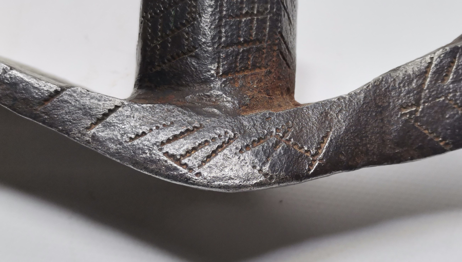 ÜZERİNDE OSMANLICA TARİH BULUNAN EL YAPIMI OSMANLI TARIM ALETİ