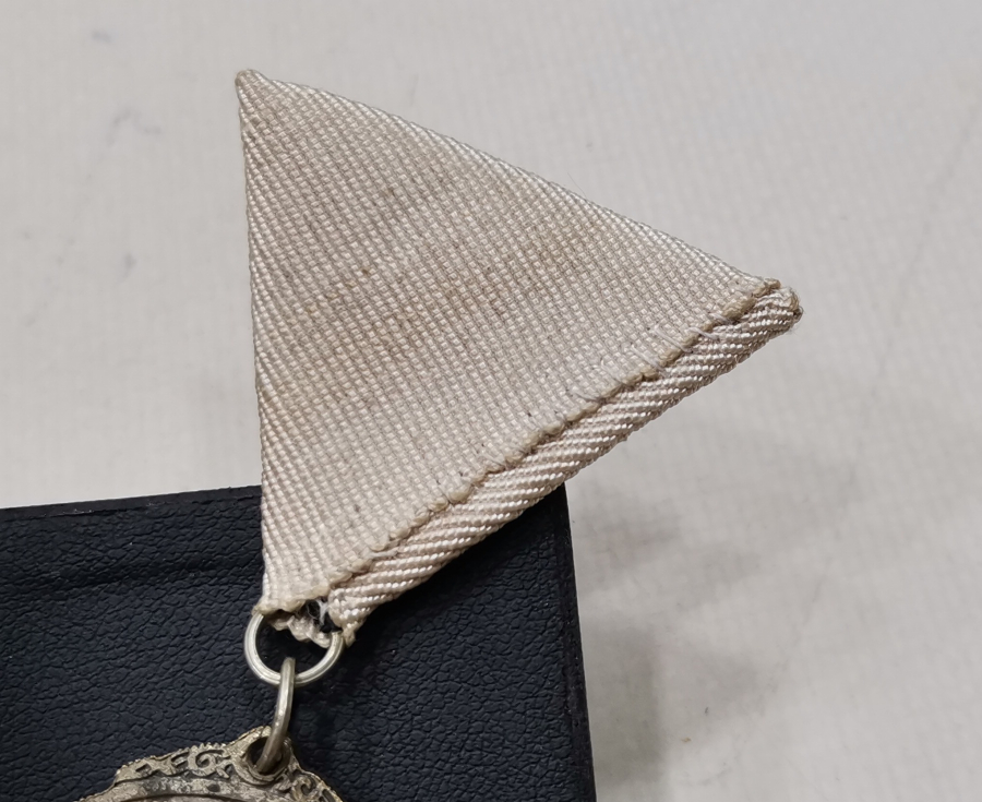 İZMİR ESNAF VE SANATKARLAR KEFALET KOOPERATİFİ 20. YIL MADALYASI