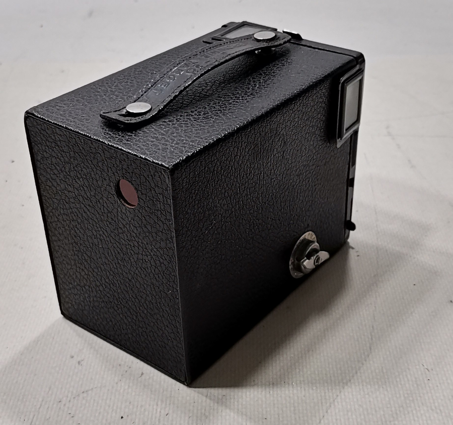 ORJİNAL KUTUSUNDA NADİR FORMDA ANTİKA FOTOĞRAF MAKİNESİ