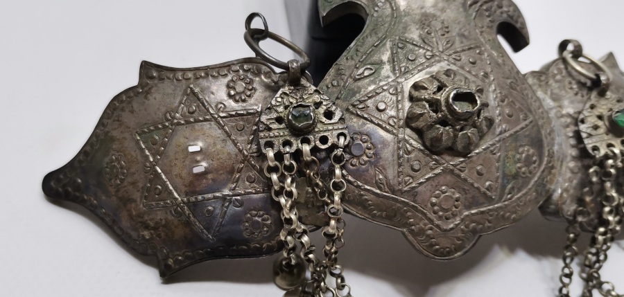 OSMANLI DÖNEMİ NADİR FORMDA KÖSTEKLİ GÜMÜŞ GELİN KEMERİ