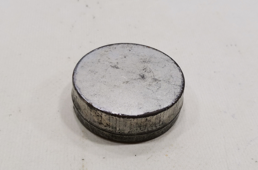 ÜZERİ OSMANLICA YAZILI NADİR TÜTÜN KUTUSU