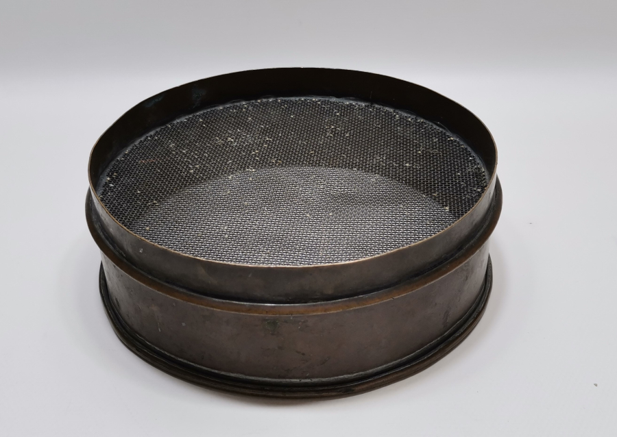 1900 BAŞLARI AMERİKAN YAPIMI ALTIN AVCISI ELEĞİ