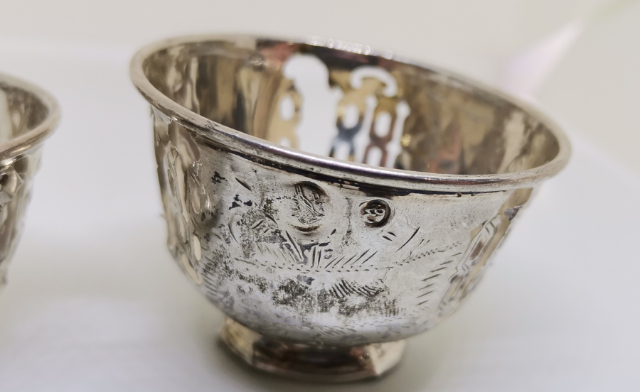 HALİYLE KONDİSYONDA 2 ADET OSMANLI DÖNEMİ TUĞRALI GÜMÜŞ FİNCAN ZARFI