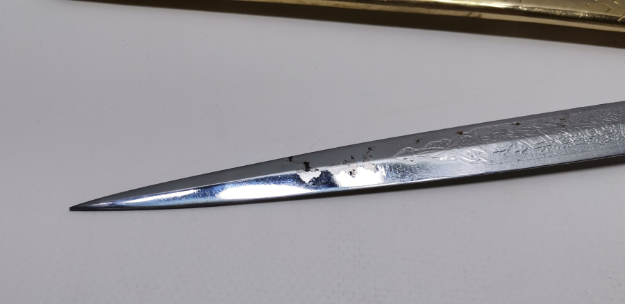 ORJİNAL PÜSKÜLÜ İLE ANTİKA SUBAY MEÇİ