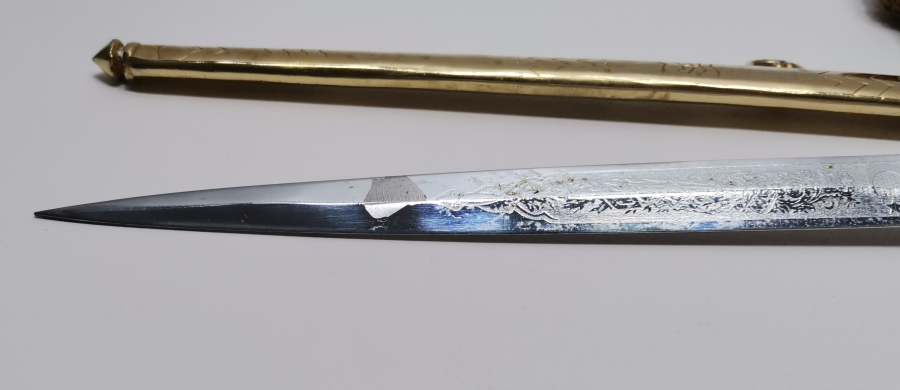 ORJİNAL PÜSKÜLÜ İLE ANTİKA SUBAY MEÇİ