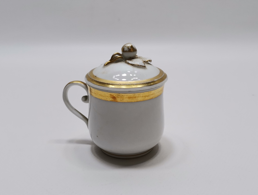 OSMANLI DÖNEMİ ALTIN VARAKLI ÇOK NADİR KAPAKLI PORSELEN BOZALIK