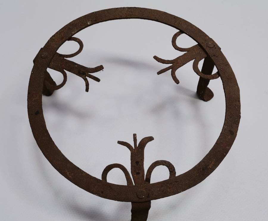 OSMANLI DÖNEMİ EL YAPIMI KOÇ BAŞLI SACAYAĞI