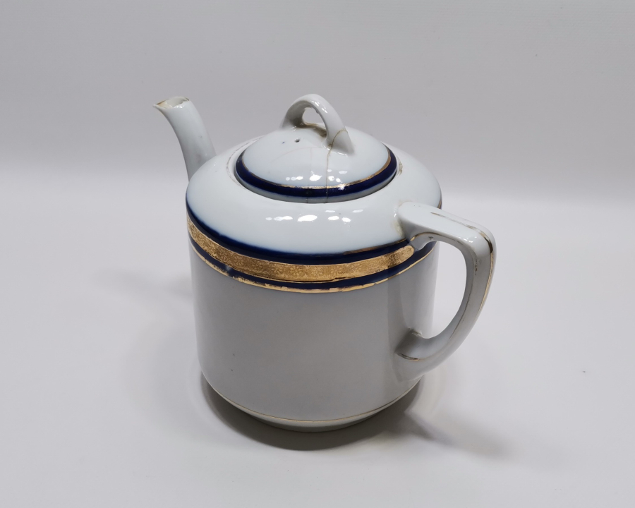 OSMANLI DÖNEMİ KUZNETSOV PORSELEN ÇAYDANLIK