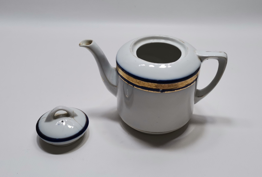 OSMANLI DÖNEMİ KUZNETSOV PORSELEN ÇAYDANLIK