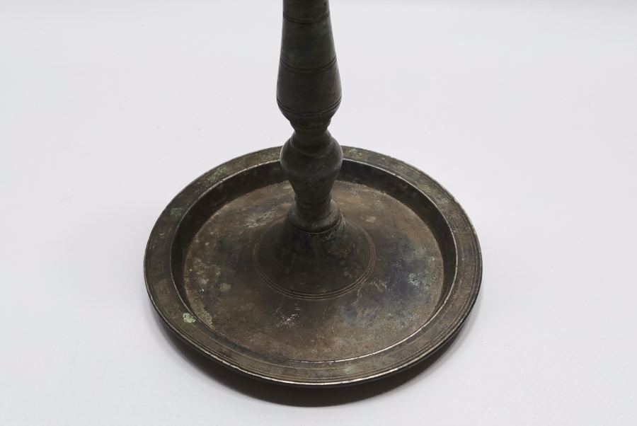 OSMANLI DÖNEMİ NADİR FORMDA TEKKE İŞİ MUMLUK