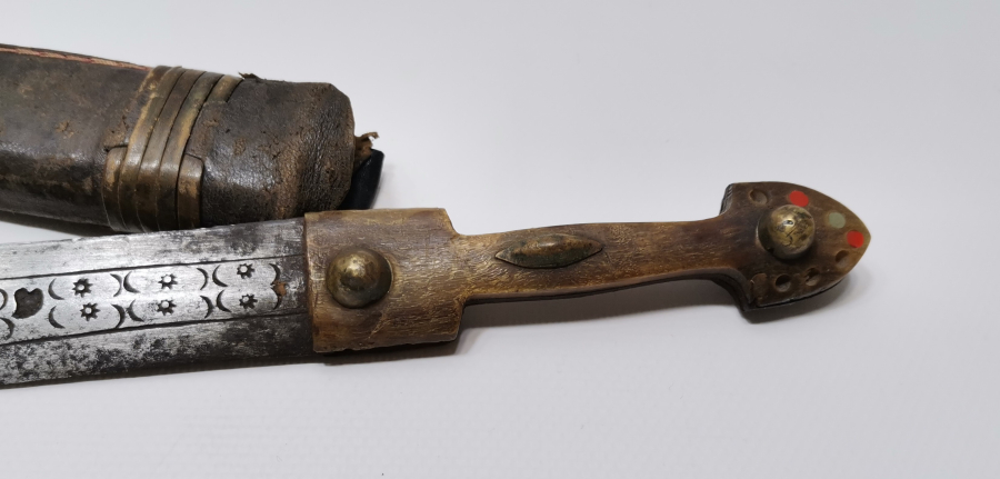 ÜZERİ ÇERKES USTA DAMGALI VE AY YILDIZLI OSMANLI DÖNEMİ ÇERKES KAMASI