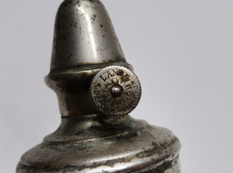 ÜZERİ YAZILI NADİR VAGON LAMBASI