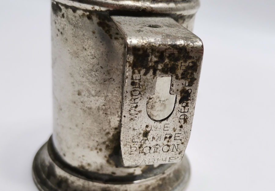 ÜZERİ YAZILI NADİR VAGON LAMBASI