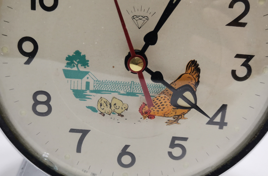 ANTİKA NOSTALJİK TAVUKLU VE CİVCİVLİ MASA SAATİ