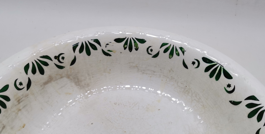 AY YILDIZLI VE HOROZLU DEV BOYDA OSMANLI DÖNEMİ PORSELEN TABAK - KASE