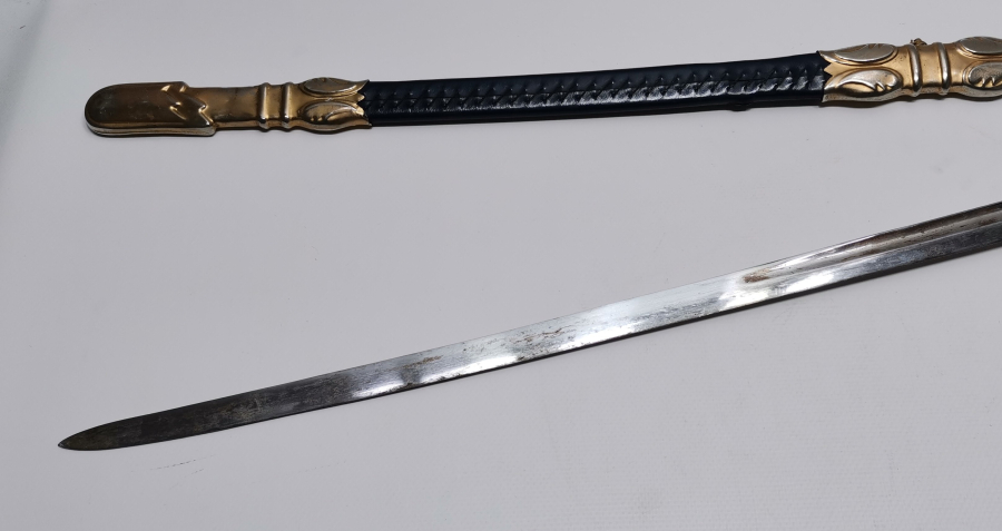 BOYNUZ SAPLI NADİR HAVACI SUBAY KILICI